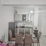 Apartmente In Solidhouse Apartment Mamaia