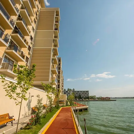 Apartmente In Solidhouse