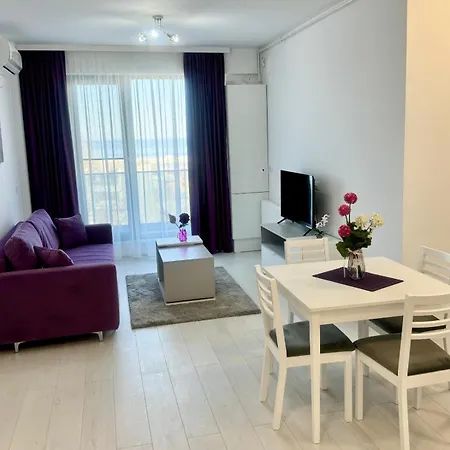 Apartmente In Solidhouse Apartament Mamaja