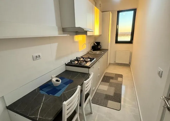 Apartmente In Solidhouse מאמאיה