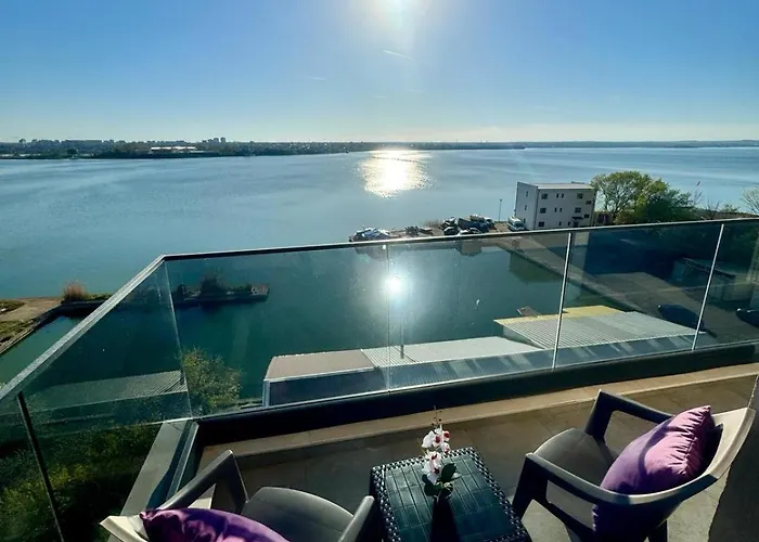 Apartmente In Solidhouse מאמאיה