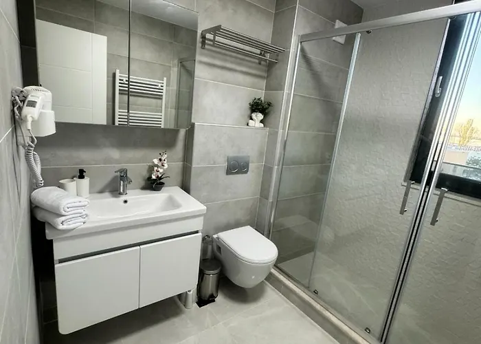 Apartmente In Solidhouse דירה מאמאיה