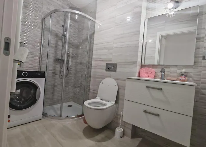 Apartmente In Solidhouse מאמאיה